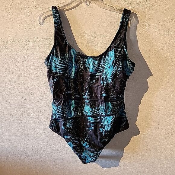 Chic Black and Blue Leaf Pattern Swimsuit new - Picture 1 of 3